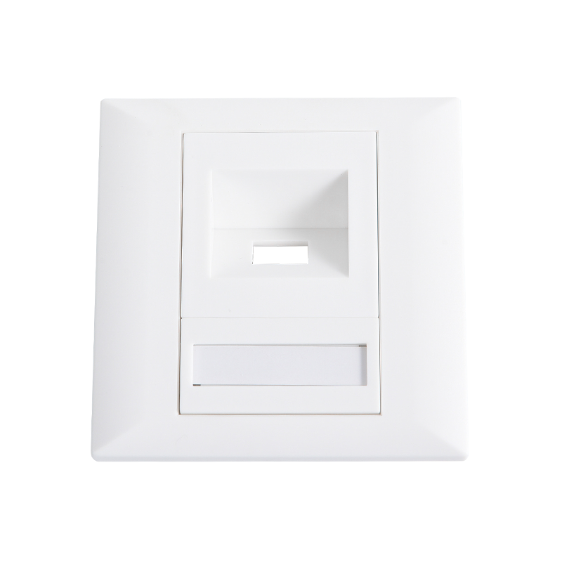 SMT-4307SC-1P 86 Typ ploché čelní desky vhodné pro SC Connector, 1 port